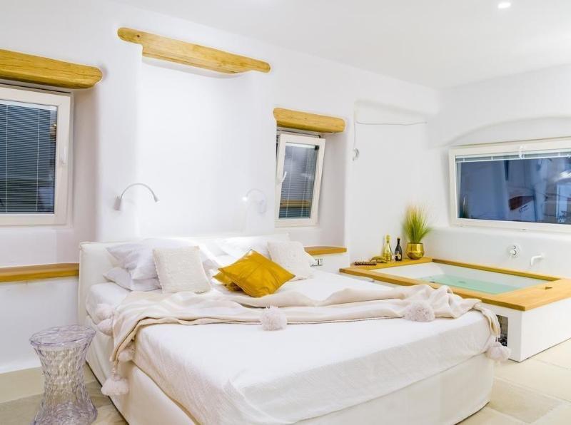 Euphoria Downtown Apartment Naxos City ภายนอก รูปภาพ